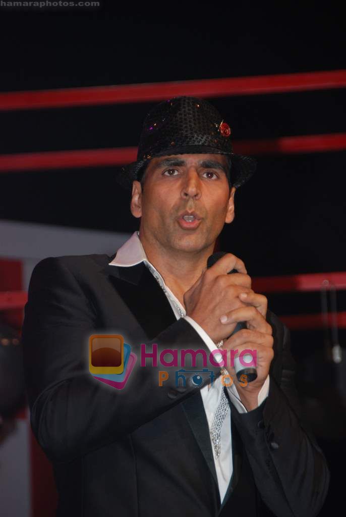 Akshay Kumar at Master Chef  Indian on location in Film City on 8th Sept 2010 