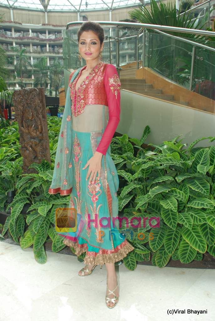 Shonal Rawat at Amby Valley Bridal week with top designers in Sahara Star on 14th Sept 2010 