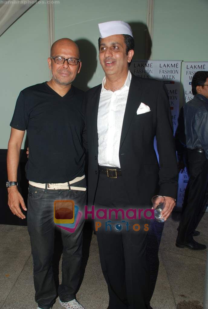 Narendra Kumar Ahmed at Narendra Kumar's Show at Lakme Winter opening night in Tote on 16th Sept 2010 