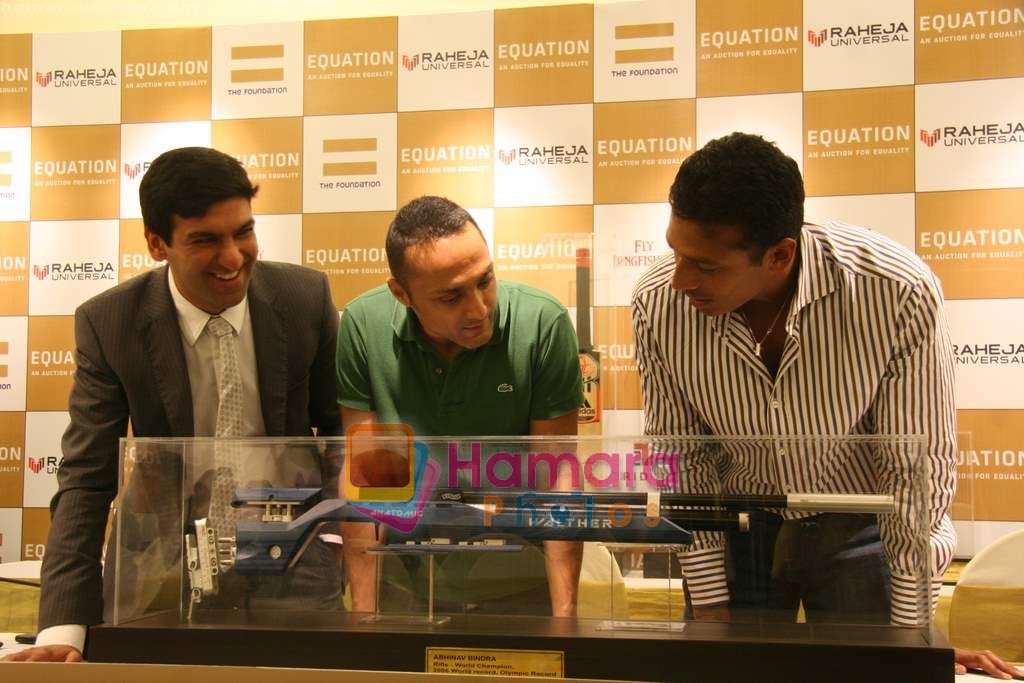 Rahul Bose and Mahesh Bhupati at charity auction press meet in Tardeo on 23rd Sept 2010 