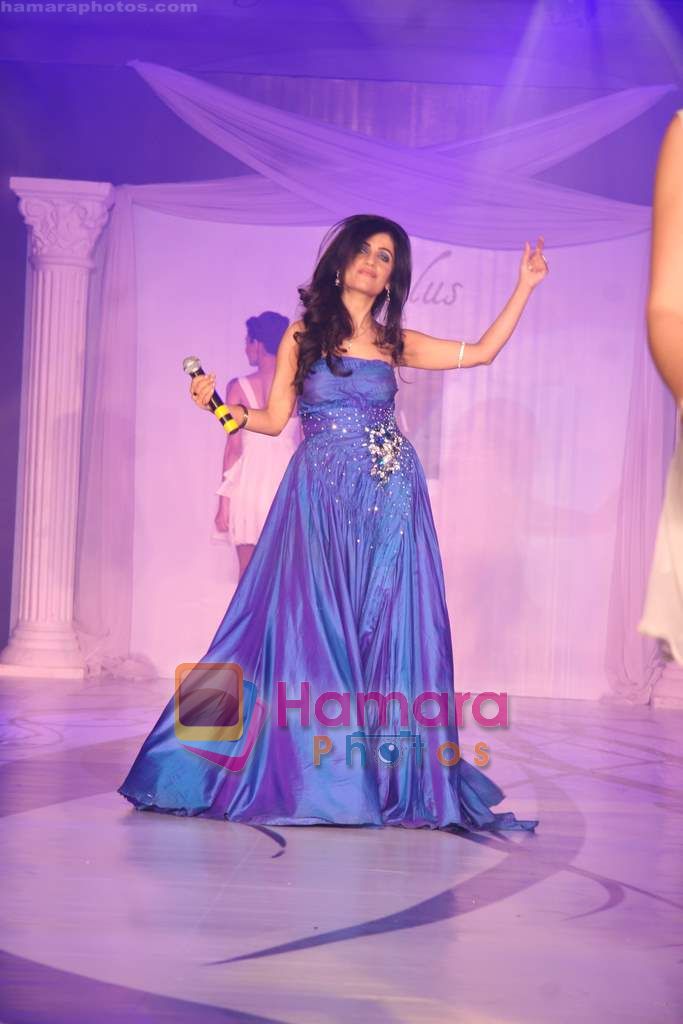 Shibani Kashyap at Raa by Solus jewellery show at ITC Grand Central on 23rd Sept 2010 