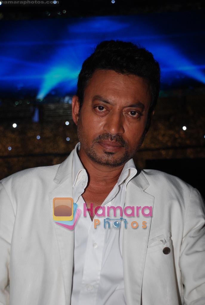 Irrfan Khan on the sets of Chhote Ustaad in Mumbai on 27th Sept 2010 