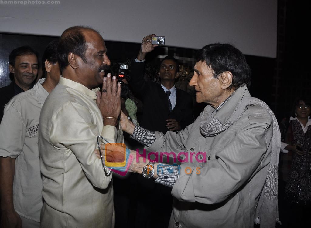 Dev Anand at Robot premiere hosted by Rajnikant in PVR, Juhu on 4th Sept 2010 