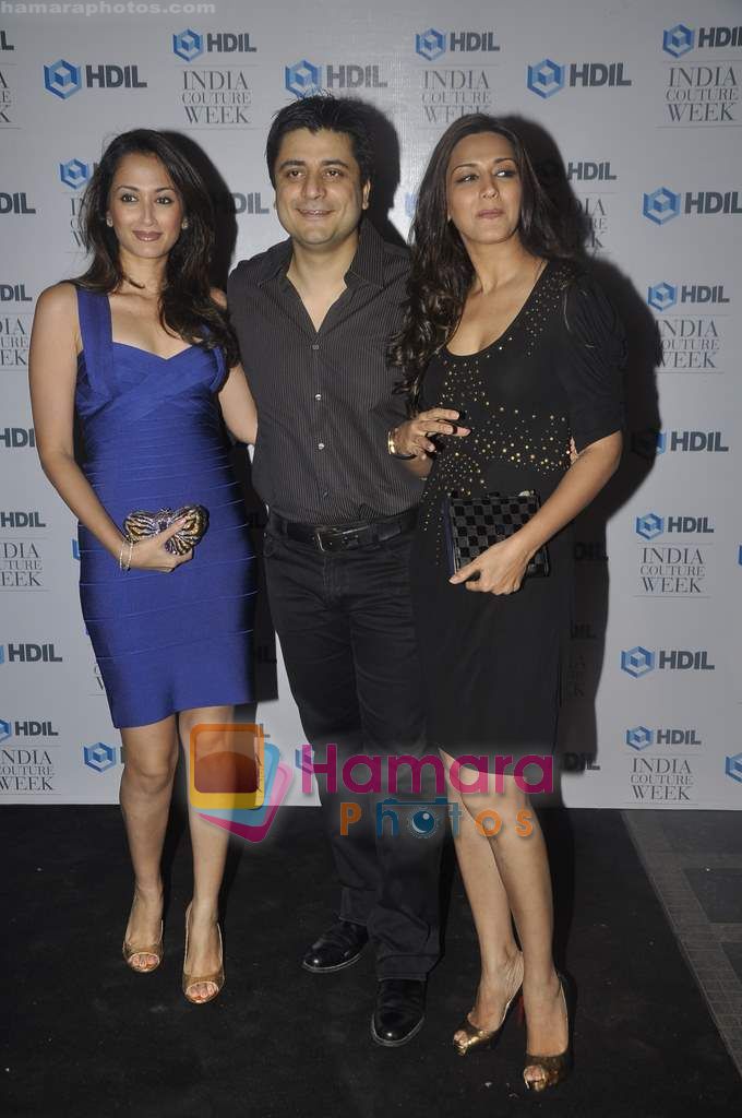 Sonali Bendre at HDIL opneing bash hosted by Sunny Dewan in Grand Hyatt on 5th Oct 2010 