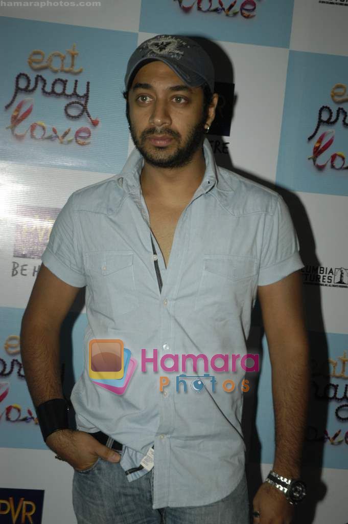 Hiten Paintal at Eat Pray Love premiere in PVR on 7th Oct 2010 
