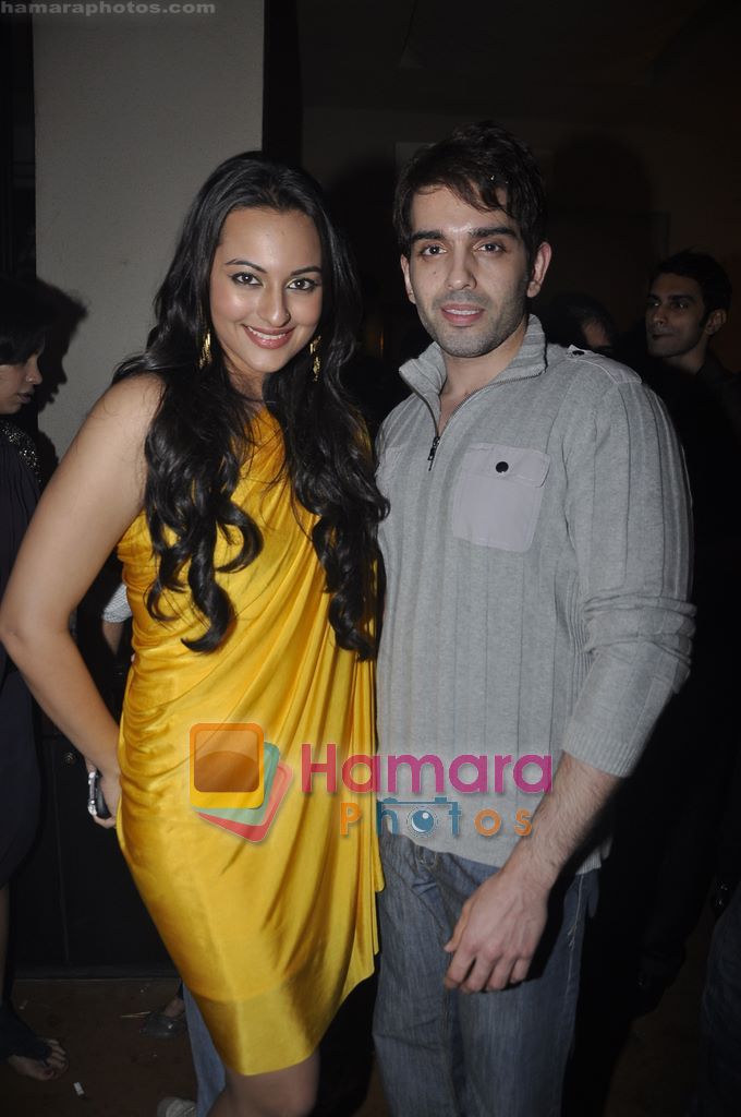 Sonakshi Sinha at Being Human show after party in Balthazar, Juhu, Mumbai on 9th Oct 2010 