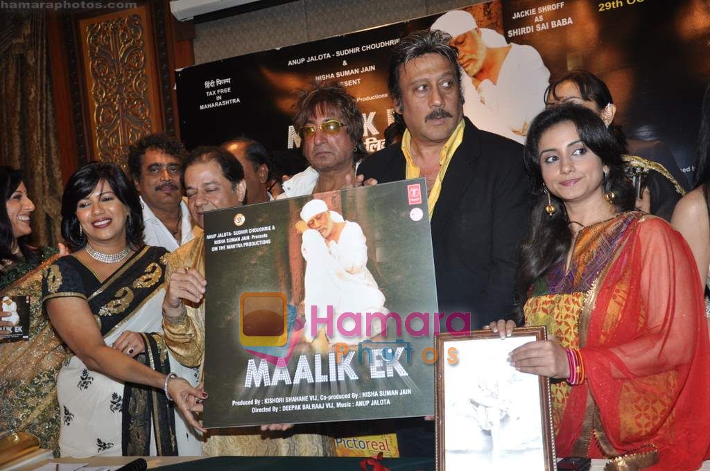 Jackie Shroff, Divya Dutta, Shakti Kapoor at Sabka Maalik Ek music launch in Sea Princess on 14th Oct 2010 