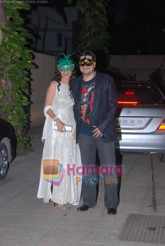 Sonali bendre at Hrithik Roshan's Halloween Party in  Juhu Residence on 24th Oct 2010 