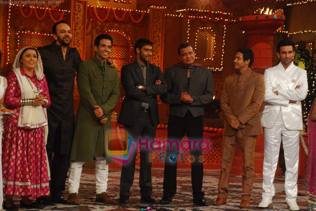 Mithun Chakraborty, Rohit Shetty, Shreyas Talpade, Tusshar Kapoor, Ajay Devgan on the sets of Colors Diwali show in Yashraj Studios on 25th Oct 2010 