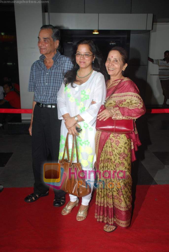 Tanuja Chandra at Namrata Gujral's 1 A Minute film on breast cancer premiere in PVR on 27th Oct 2010 