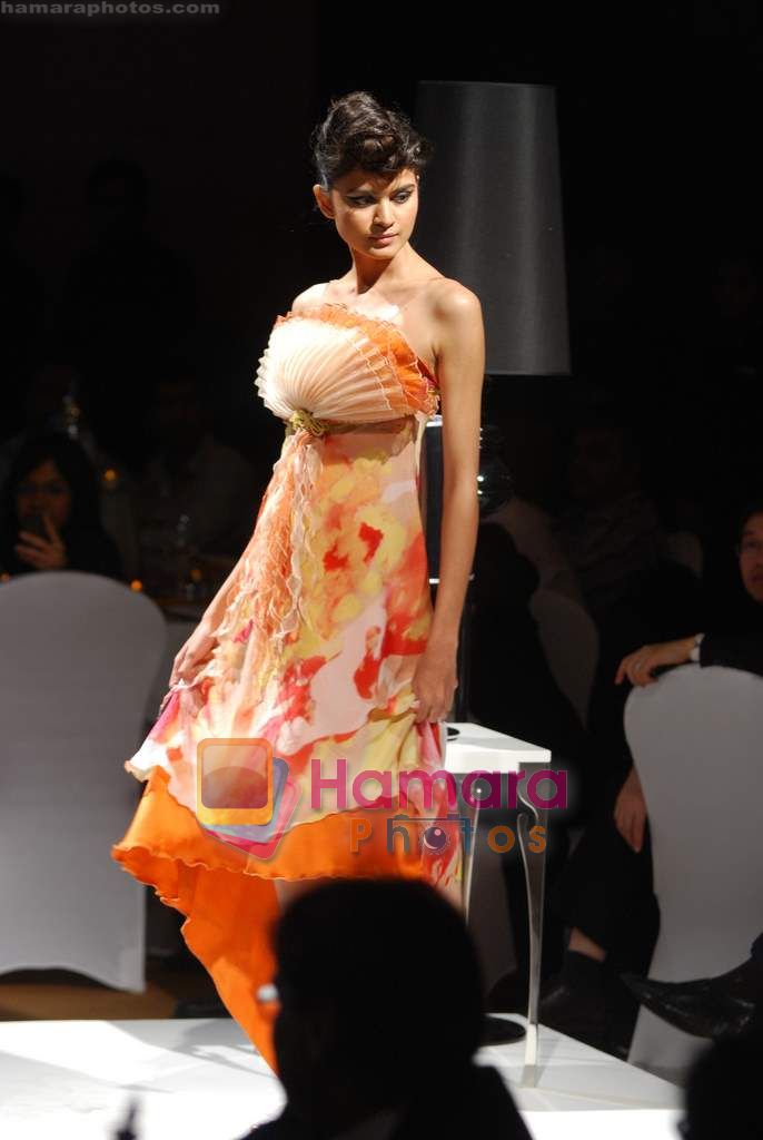at Hong Kong Lifestyle Expo fashion show in Grand Hyatt, Mumbai on 28th Oct 2010 