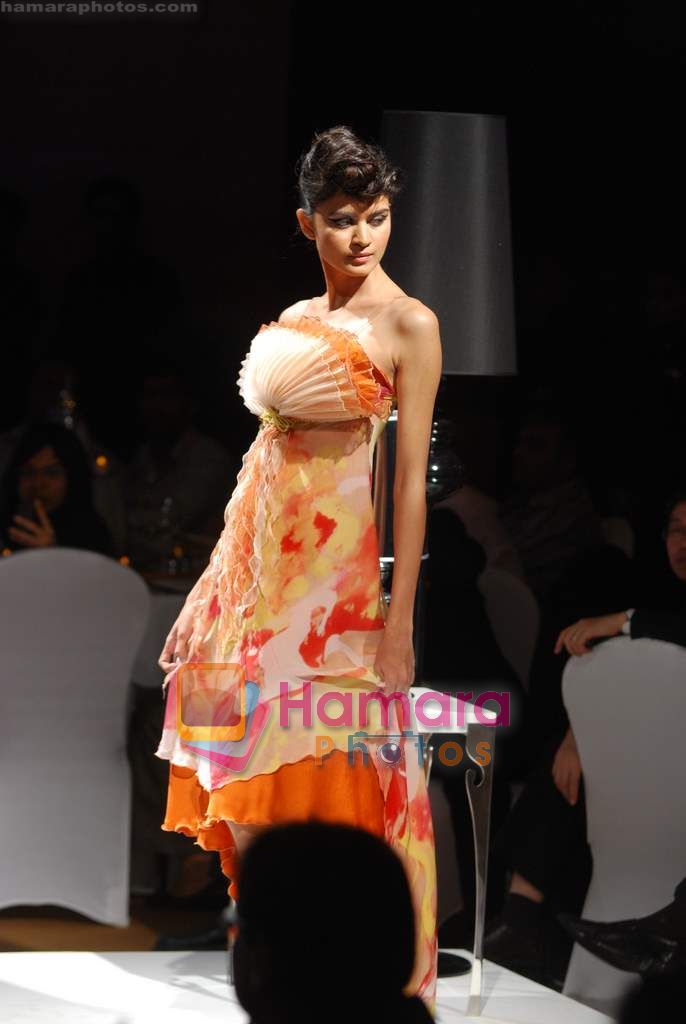 at Hong Kong Lifestyle Expo fashion show in Grand Hyatt, Mumbai on 28th Oct 2010 
