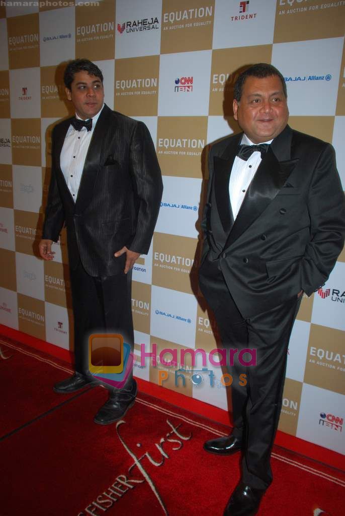 Cyrus Broacha at  Rahul Bose sports auction in Trident on 29th Oct 2010 
