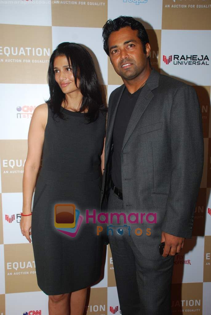 Leander Paes at  Rahul Bose sports auction in Trident on 29th Oct 2010 