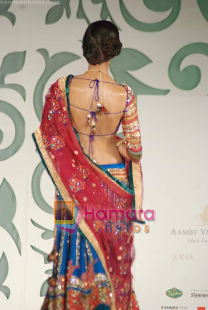 Model walk the ramp for Nisha Sagar for Aamby Valley India Bridal Week 30th Oct 2010 