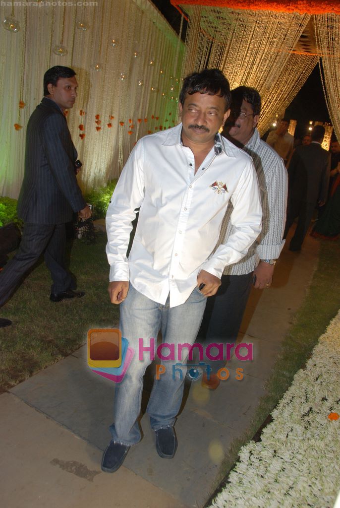 Ram Gopal Varma at Vivek and Priyanka Oberoi's wedding reception in ITC Grand Maratha, Mumbai on 31st Oct 2010 