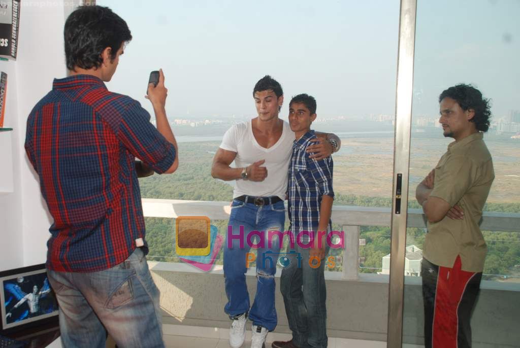 Saahil Khan invites his Facebook fans over for lunch at his home in Andheri on 14th Nov 2010 