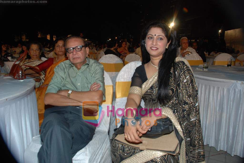 at RWITC Opening bash and Fashion Show in Mahalaxmi Race Course on 19th Nov 2010 