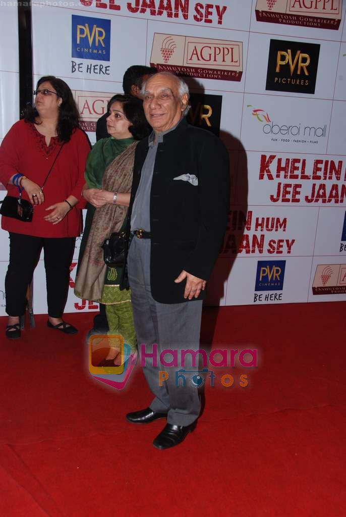 Yash Chopra at the Premiere of Khelein Hum Jee Jaan Sey in PVR Goregaon on 2nd Dec 2010 