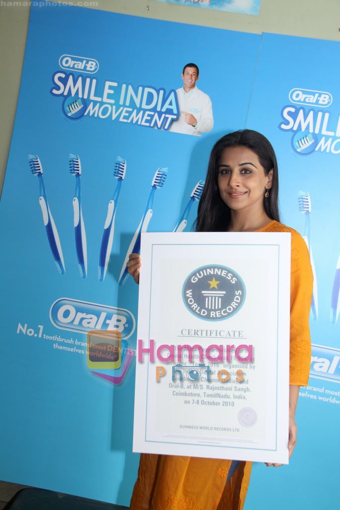 Vidya Balan at the Launch of Oral-B Smile India Movement in Mumbai on 6th Dec 2010 