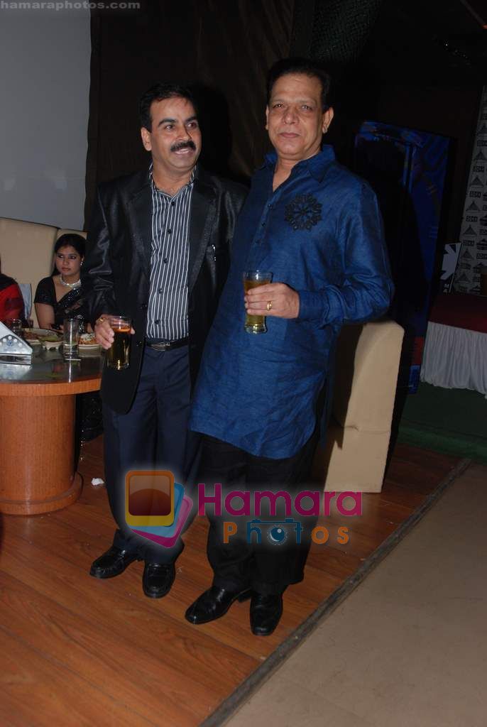Ajay Yadav, Govind Namdeo at Overtime film Mahurat in Marimba Lounge on 6th Dec 2010 