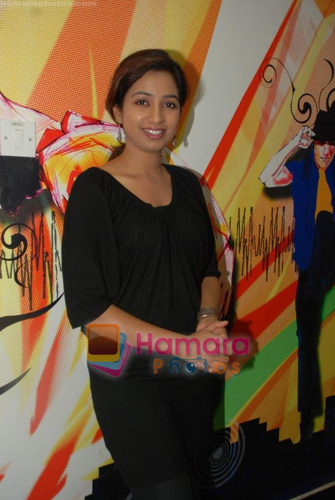 Shreya Ghoshal at Radio City Musical-e-azam in Bandra on 7th Dec 2010 
