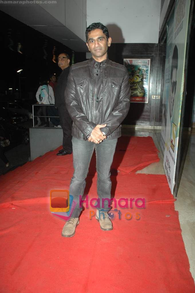 Vinod Nair at No problem screening in Cinemax on 9th Dec 2010 