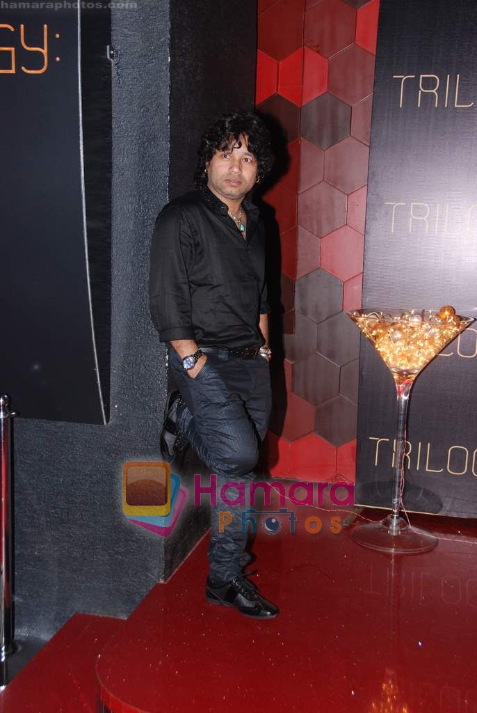 Kailash Kher at Sulaiman's bday bash in Mumbai on 21st Dec 2010 