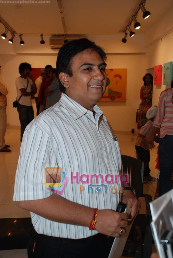 Dilip Joshi at Bi-Scope exhibition by Maushmi Ganguly and Arpan Sidhu in Hirjee Gallery on 5th Jan 2011 