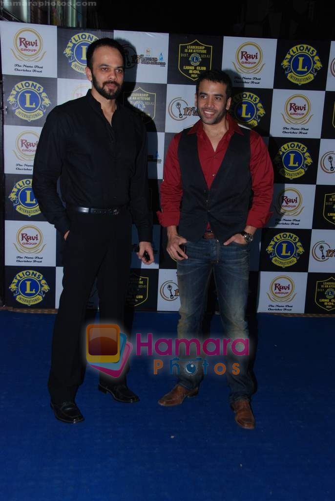 Rohit Shetty at Lions Gold Awards in Bhaidas Hall on 11th Jan 2011 