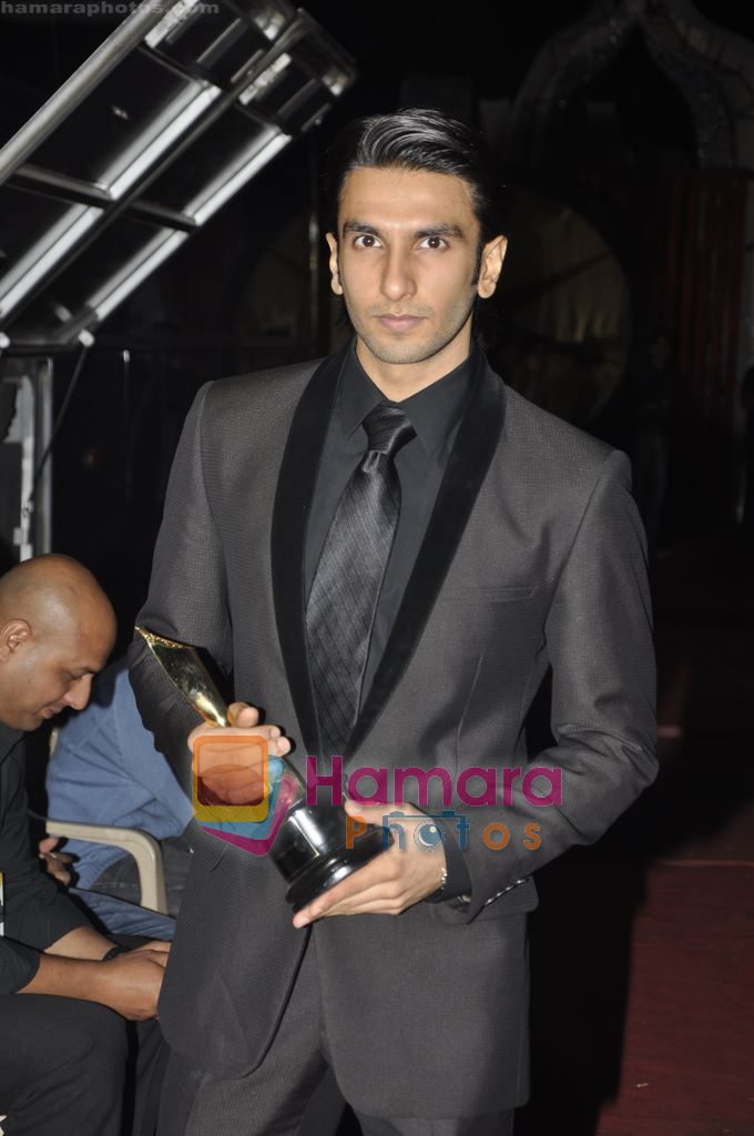 at 6th Apsara Film and Television Producers Guild Awards in BKC, Mumbai on 11th Jan 2011 