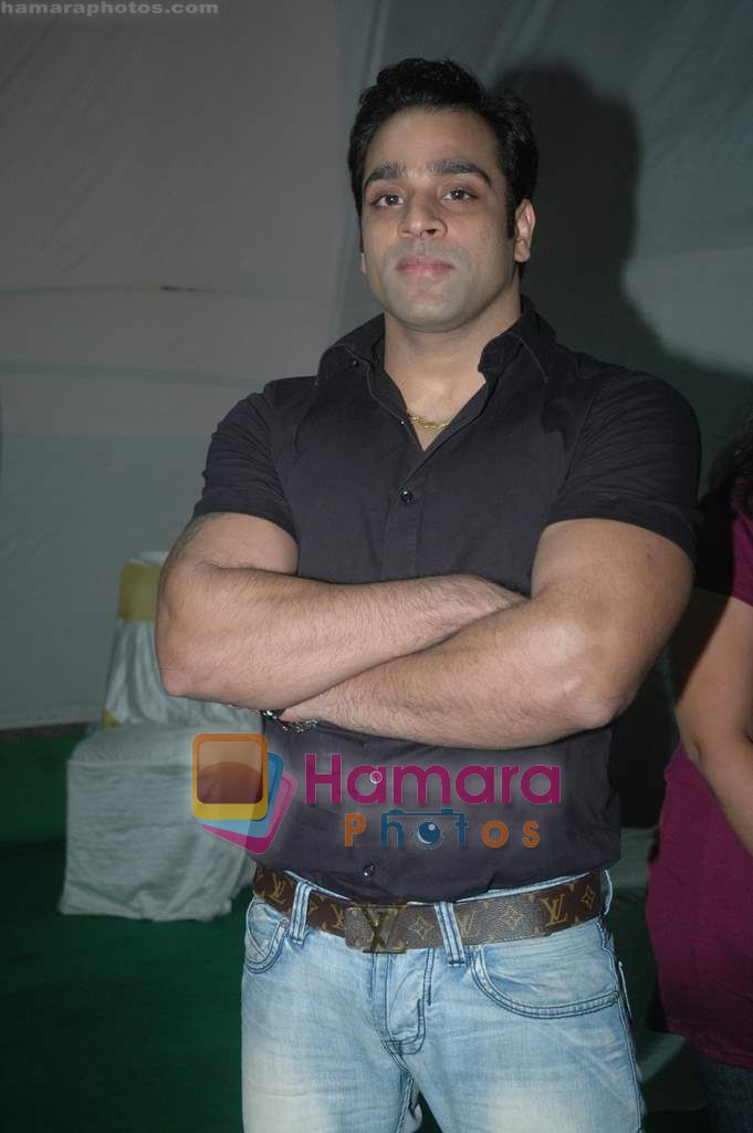 Abhishek Awasthi at Vemma health product launch in Tulip Star on 14th Jan 2011 