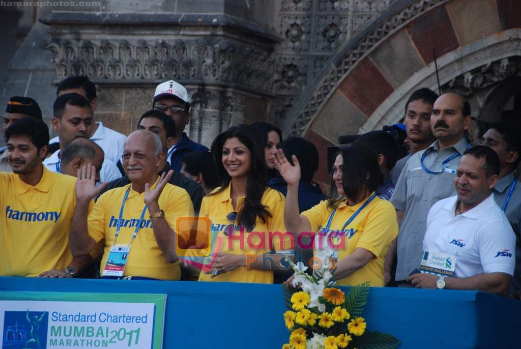 Shilpa Shetty at Standard Chartered Mumbai Marathon 2011 in Mumbai on 16th Jan 2011 