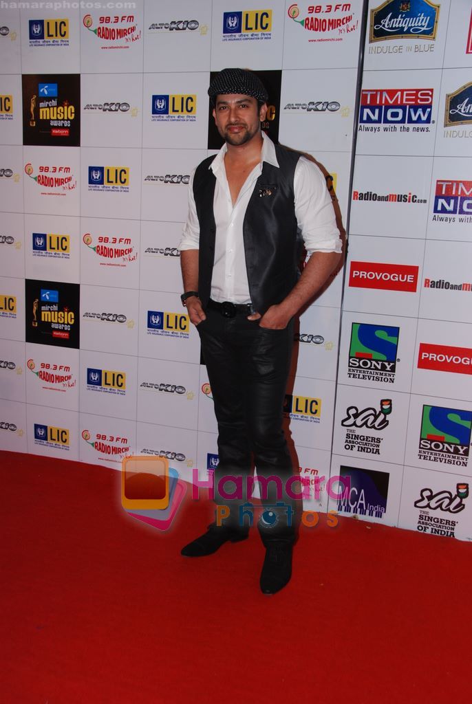 Aftab Shivdasani at Radio Mirchi music Awards 2011 in BKC, Mumbai on 27th Jan 2011 