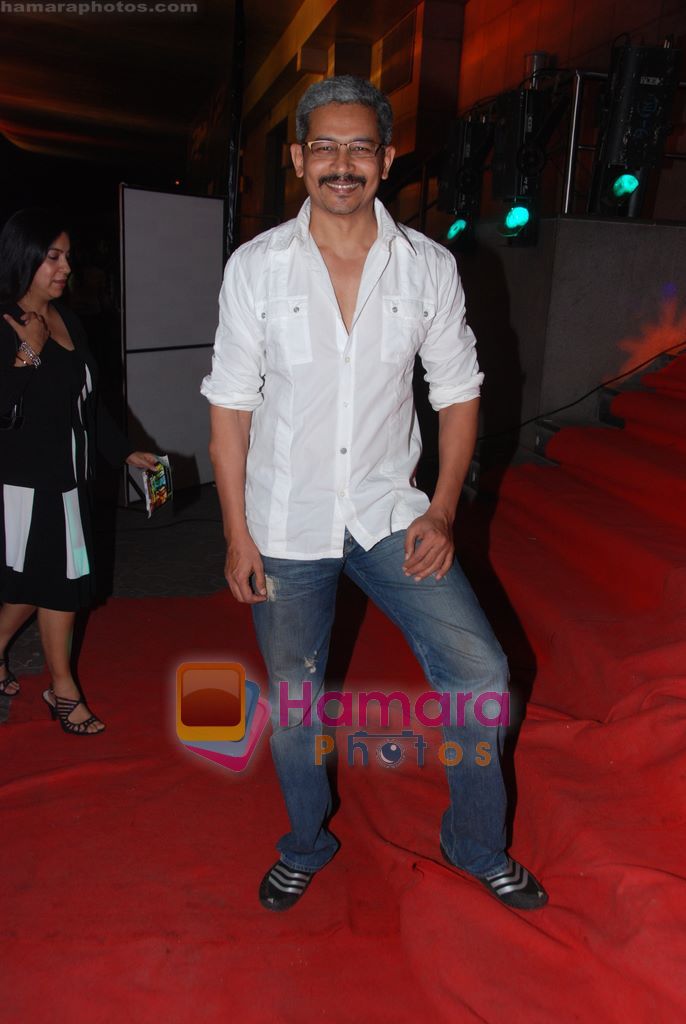 Atul Kulkarni at the Premiere of Yeh Saali Zindagi in Cinema , Mumbai on 2nd Feb 2011 