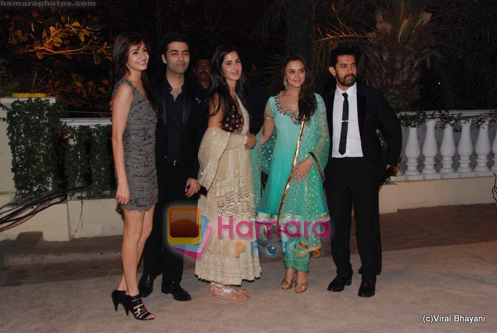 Anushka Sharma, Katrina Kaif, Preity Zinta, Aamir Khan at  Imran Khan's wedding reception in Taj Land's End on 5th Feb 2011 