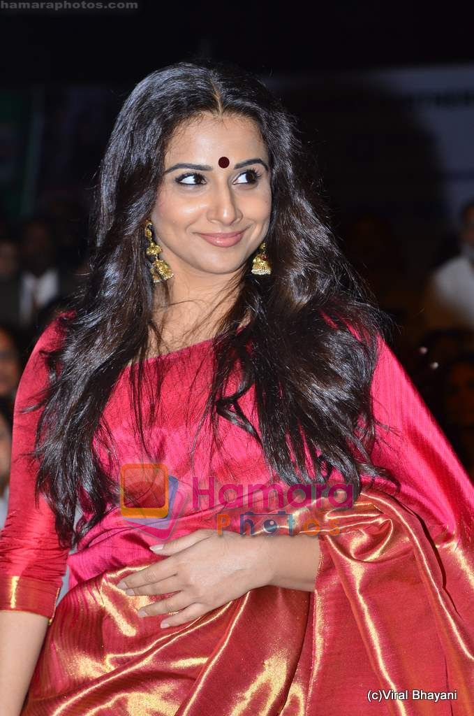 Vidya Balan at Stardust Awards 2011 in Mumbai on 6th Feb 2011 ~1