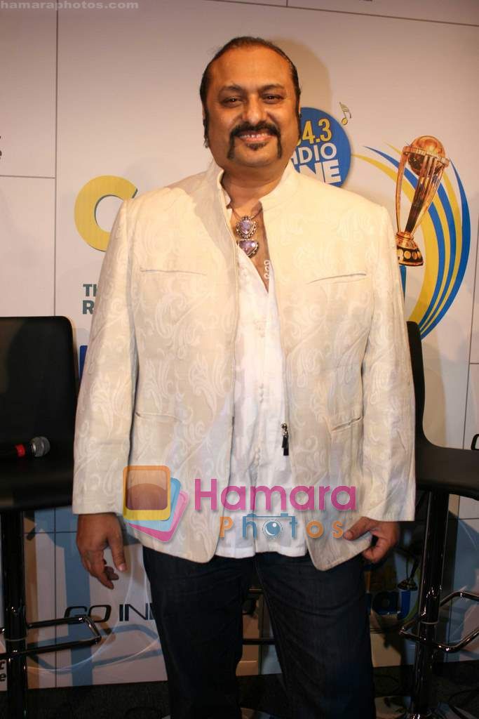 Leslie Lewis at the launch of Radio One  cricket anthem in Parel on 16th Feb 2011 