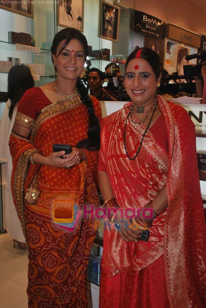Sucheta Khanna at Oberoi Mall Women's day event in Oberoi Mall on 4th March 2011 
