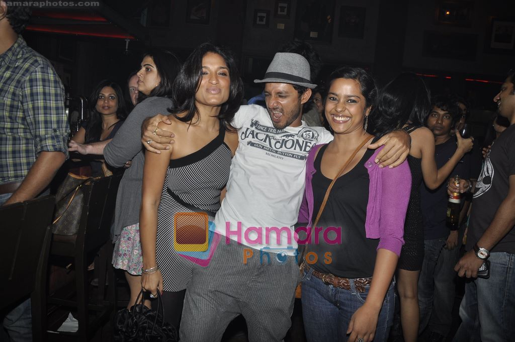 Sandhya Mridul, Shahana Goswami at Guess Jeans Womens Day concert in Hard Rock Cfe, Mumbai on 8th March 2011 
