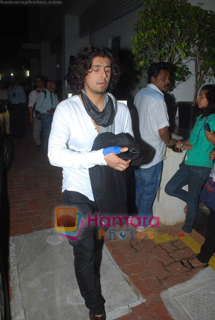 Sonu Nigam at Big Star IMA Awards red carpet on 11th March 2011 