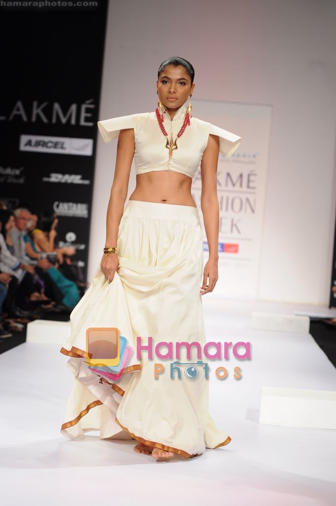 Model walk the ramp for Eina Ahluwalia show at Lakme Fashion Week 2011 Day 3 in Grand Hyatt, Mumbai on 13th March 2011 