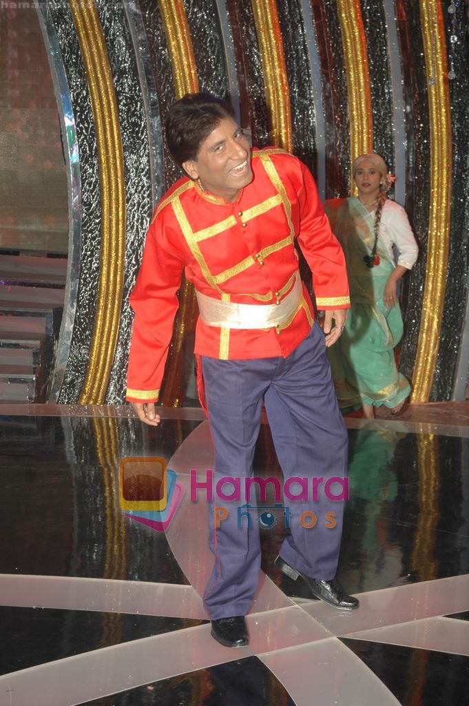 Raju Shrivastav on the sets of Comedy Ka Maha Muqabla in Madh Island on 13th March 2011 