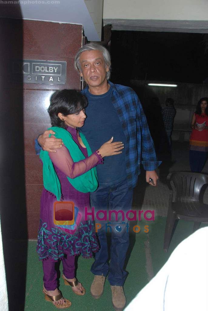 Sudhir Mishra, Divya Dutta at Divya Dutta special screening for film Monica in Ketnav, Mumbai on 13th March 2011 