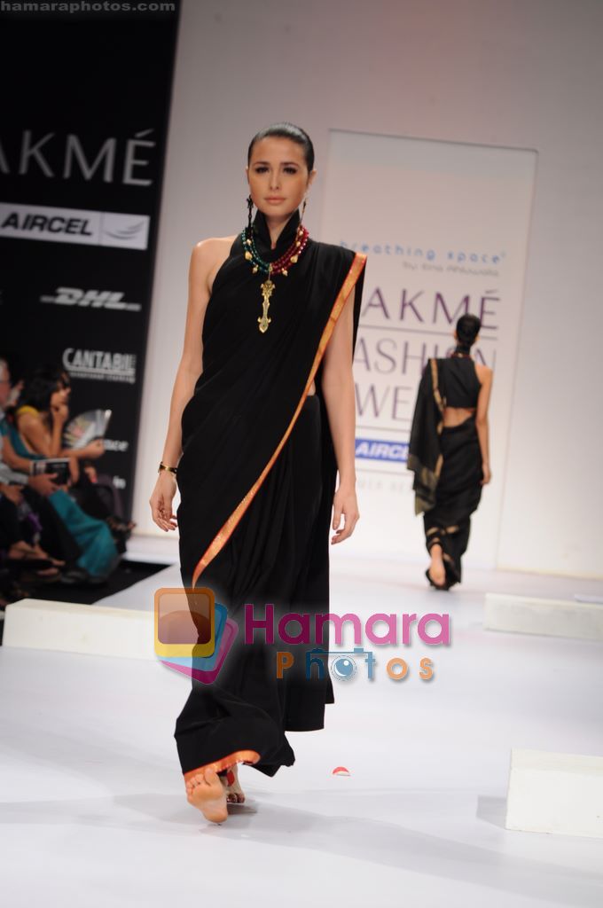 Model walk the ramp for Eina Ahluwalia show at Lakme Fashion Week 2011 Day 3 in Grand Hyatt, Mumbai on 13th March 2011 