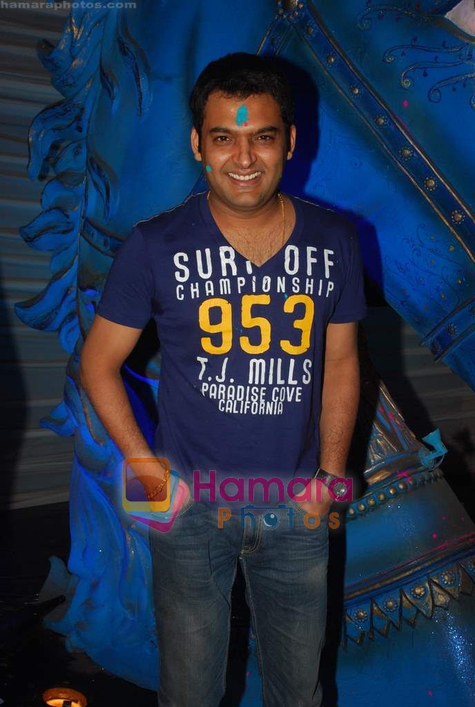 Kapil Sharma at Comedy Circus on location in Andheri on 17th March 2011 