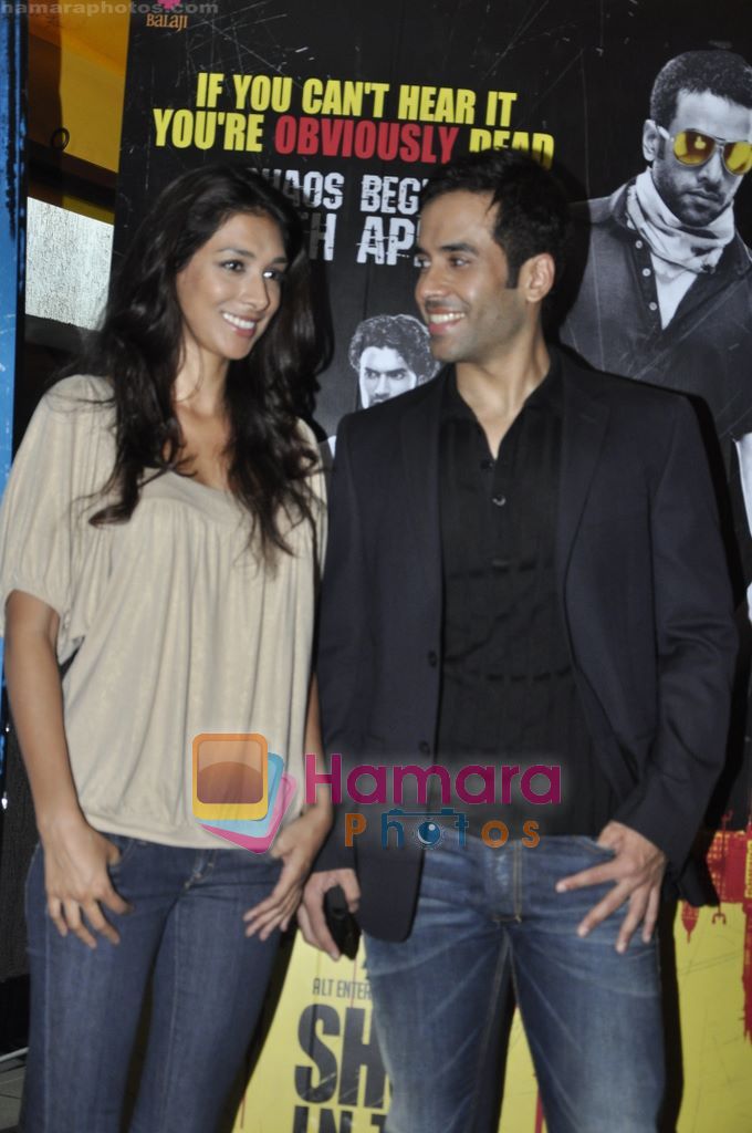 Tusshar Kapoor, Preeti Desai unveil Shor in the City first look in  Le Soliel, Juhu, Mumbai on 23rd March 2011 