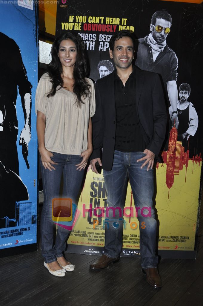 Tusshar Kapoor, Preeti Desai unveil Shor in the City first look in  Le Soliel, Juhu, Mumbai on 23rd March 2011 