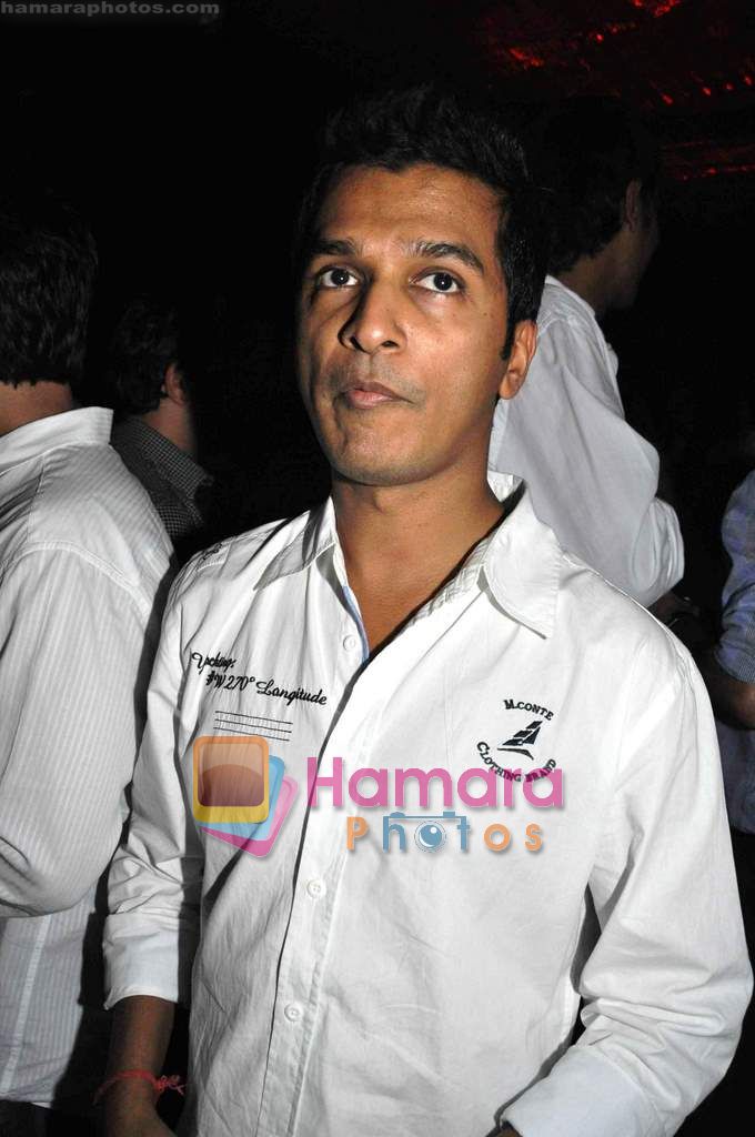 vikram phadnis at Red Light Anniversary bash in Mumbai on 26th March 2011