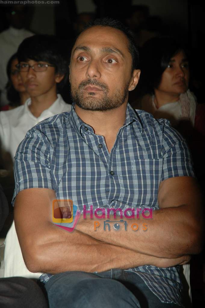 Rahul Bose at Standard Chartered photo competition winners announcement in Trident on 28th March 2011 
